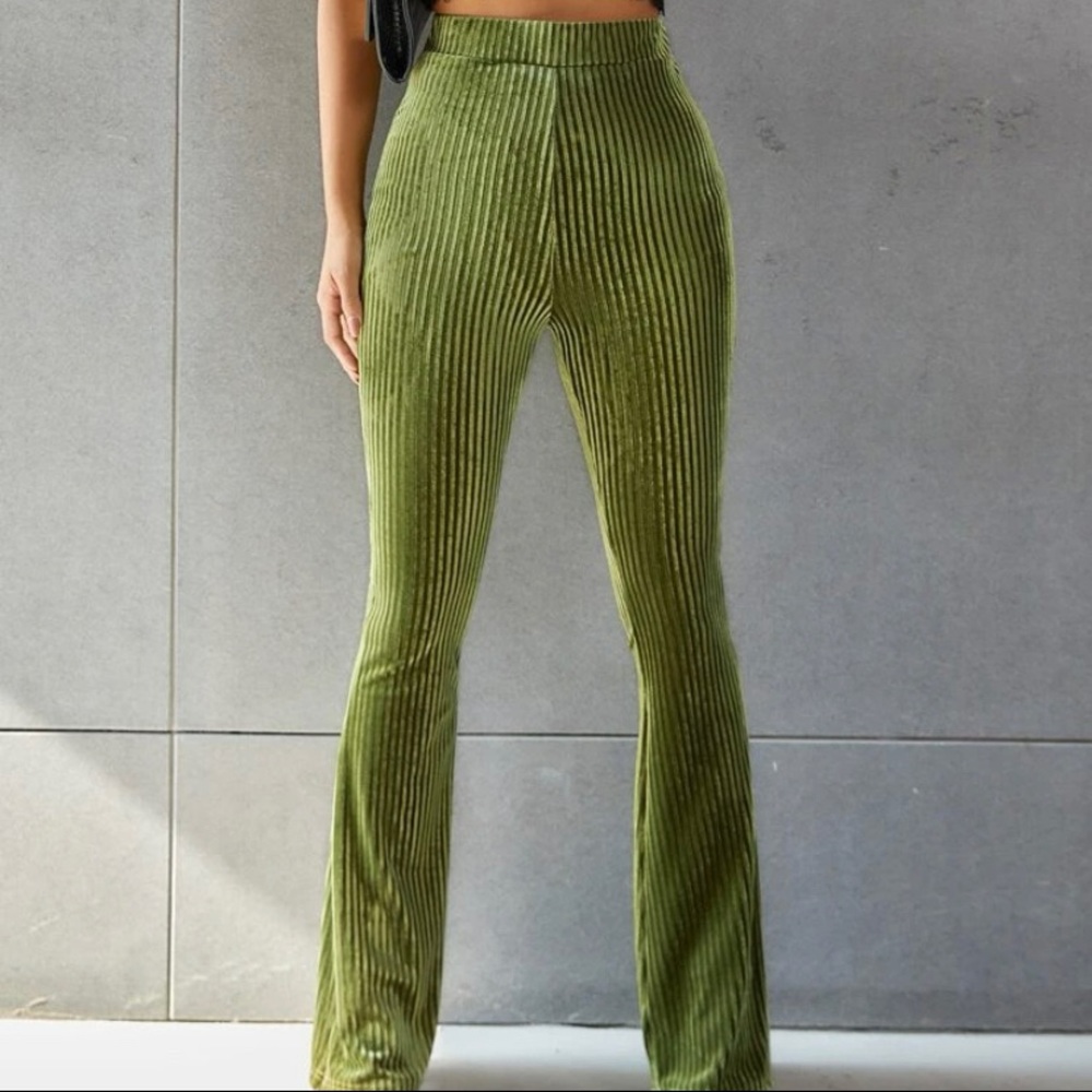 Flare leg velvet pants